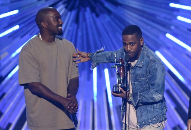Kanye West y Big Sean recibieron el MTV a Mejor videoclip con mensaje social.