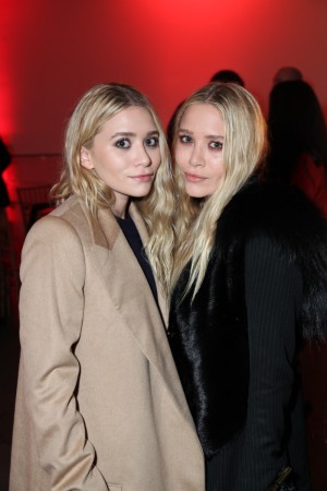 Mary-Kate y Ahley Olsen, boicoteadas en la Semana de la Moda de París.