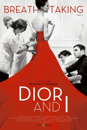 El documental Dior and I fue un éxito en taquilla tanto en Londres como en París y relata la preparación de la primera colección de Simons al frente de Dior.