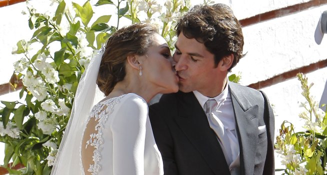 Eva Gonzlez: su boda, y los detalles de su vestido