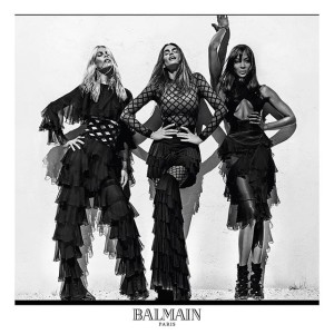 Una imagen de la campaña de Balmain para la primavera/verano 2016 con Cindy Crawford, Claudia Schiffer y Naomi Campbell. 