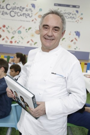  El cocinero Ferrán Adriá durante la presentación de su libro 