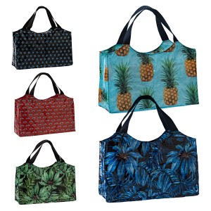 Y, de regalo, una bolsa de playa con el toque de jungla disponible en 6 modelos.